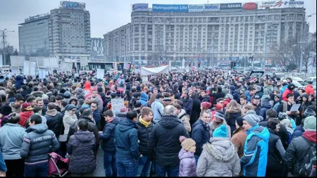 PNL a depus la Primăria Capitalei cererea pentru miting. 30.000 de persoane, aşteptate în Piaţa Revoluţiei