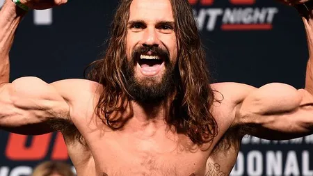 Moarte suspectă a unui luptător MMA. Lumea sportului e şocată de decesul tânărului