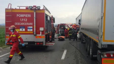 Trafic BLOCAT pe centura Capitalei, după un accident cu două TIR-uri. Şase persoane au fost rănite UPDATE