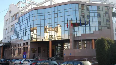 Funcţionar de la Finanţele Publice Alba prins în flagrant când primea 3.000 de lei mită, trimis în judecată