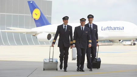 Greva piloţilor: Lufthansa a anulat, miercuri, 900 de zboruri