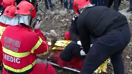 Un bărbat a murit după ce un tractor s-a răsturnat peste el