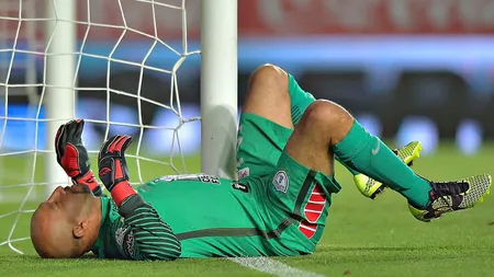 Gafa incredibilă a unui portar. Şi-a dat gol după ce şi-a trecut singur mingea printre picioare VIDEO