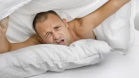 5 greşeli care îţi tulbură somnul şi soluţii pentru remedierea lor