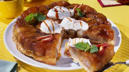 Desertul zilei: Tartă cu mere caramelizate