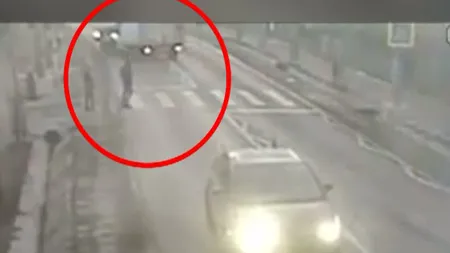 ACCIDENTE grave în ţară. O elevă şi o femeie au ajuns la spital VIDEO