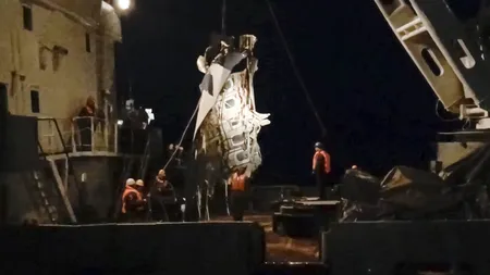 A fost găsită a doua cutie neagră a avionului prăbuşit în Marea Neagră