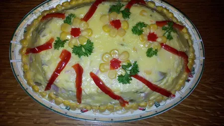 Salata de boeuf. Cea mai bună reţetă pentru masa de Crăciun sau de Revelion