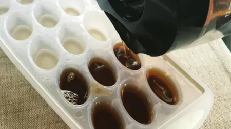 Bei cafea în fiecare zi? Trucul ăsta îţi va schimba viaţa