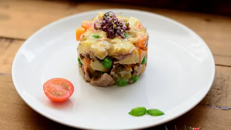 Reţete SALATĂ DE BOEUF. Cele mai bune reţete de SALATĂ DE BOEUF pentru Revelion