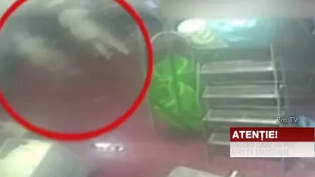 Tânără înjunghiată de fostul iubit. Bărbatul a fost reţinut