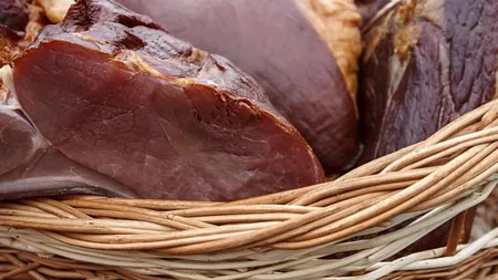 Reţete de Crăciun 2016: Pastramă de porc afumată