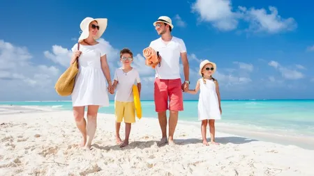 Tot mai multe companii oferă cadou angajaţilor vacanţe de Sărbători