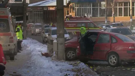 Şef din poliţie băut la volan, cercetat după ce a fugit de la locul accidentului
