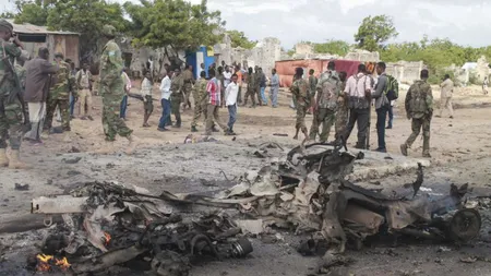 Dublu atentat cu bombă în capitala Somaliei: Cel puţin cinci morţi şi 13 răniţi