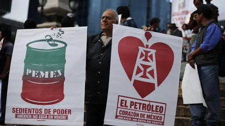 Mexicanii protestează vehement din cauza majorării preţului benzinei