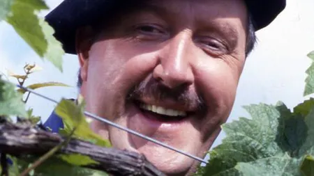 Ne-a părăsit un alt actor celebru. Gordon Kaye a murit la 75 de ani