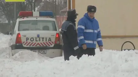 Aproximativ 150 de deţinuţi au contribuit, voluntar, la deszăpezirea Capitalei