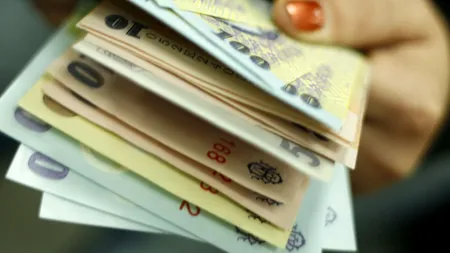 Salariul minim va creşte cu 200 de lei, până la 1.450 de lei de la 1 februarie 2017