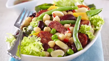 Reţeta zilei: Salată de fasole