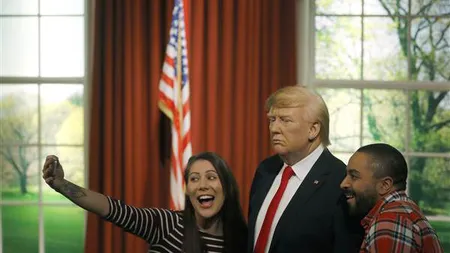 Donald Trump s-a mutat în Biroul Oval, la Madame Tussauds FOTO