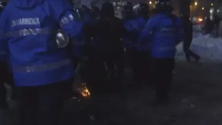 Ofiţer sub acoperire, bătut crunt de colegii care l-au confundat cu un ultras VIDEO
