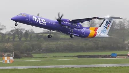 Trenul de aterizare al unui avion a cedat pe aeroportul din Amsterdam VIDEO