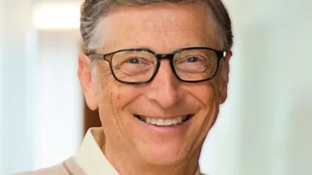 Bill Gates devine primul trilionar, în 25 de ani