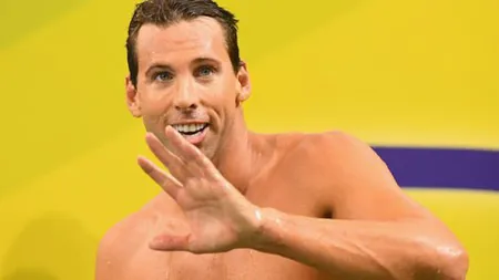 Dublu campion olimpic, dat dispărut de familie. În ultima poză apare cu faţa tumefiată şi nasul însângerat