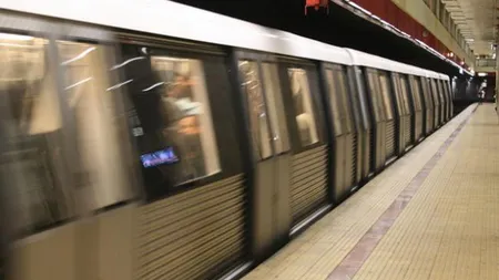 Circulaţia metroului pe magistrala 2 Berceni - Pipera a fost reluată. Alarma privind coletul suspect s-a dovedit a fi falsă