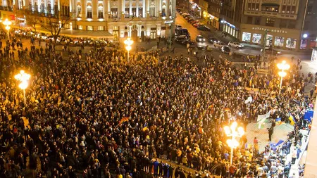 Protestatarii din Timişoara au depus la Prefectură documente prin care cer demisiile lui Grindeanu, Dragnea şi Tăriceanu