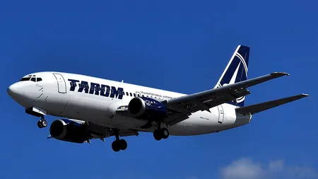 Un avion de pasageri TAROM, interceptat de avioane militare în spaţiul aerian ungar. Prima reacţie a companiei