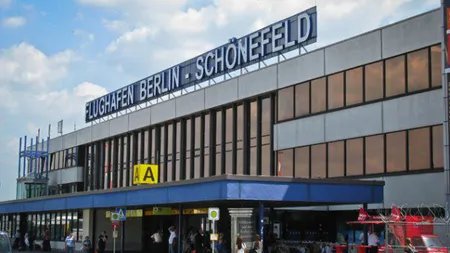 Aproximativ 650 de zboruri anulate, luni, pe aeroporturile din Berlin