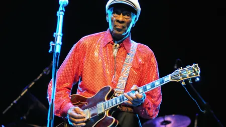CHUCK BERRY A MURIT! Mesajele de ADIO curg fără încetare