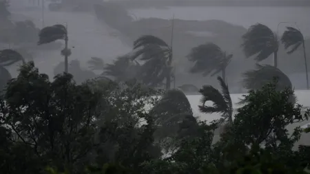 Ciclonul Debbie a lovit coasta Australiei. Aproximativ 30.000 de locuitori au primit ordin de evacuare