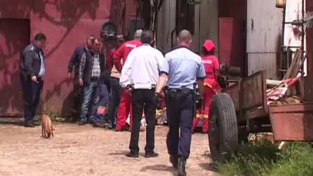 Incident grav la o fabrică de pantofi. Un muncitor a fost mutilat din cauza unui extinctor