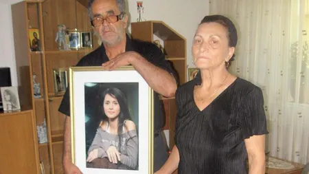 A murit mama Mădălinei Manole