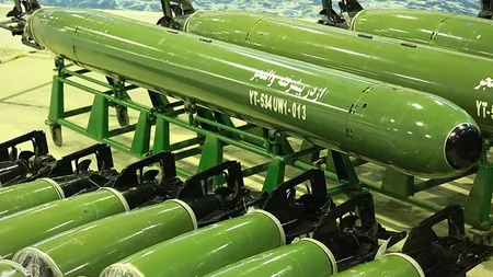 Iranul a testat torpilele inteligente lansate de pe submarin