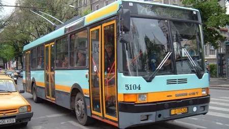 DEZVĂLUIRI şofer RATB: Anvelopele troleibuzelor, uzate până au ajuns coală de hârtie. Cum se măsluiesc ITP-urile VIDEO