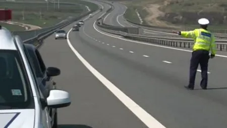 Şofer prins cu 205 kilometri pe oră pe autostrada A1. A fost amendat cu peste 2.000 de lei