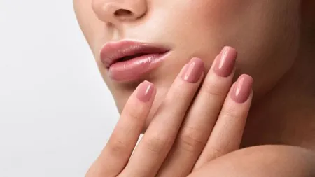 10 trucuri de frumuseţe ale experţilor pe care trebuie să le ştii