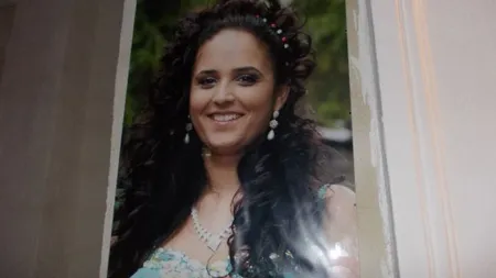 Soţia unui interlop a murit în urma unei operaţii estetice. Familia atacă procurorii şi vrea să se răzbune pe medicii implicaţi