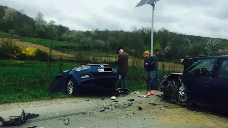 Accident cu şapte victime la Bacău. Între răniţi se află şi trei copii