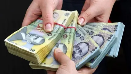 Un pensionar are de plătit timp de şase milenii o datorie pentru care i s-a pus poprire de venituri