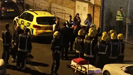 Panică într-un club din Londra. Cel puţin 11 clienţi au suferit arsuri severe, sute de oameni au fost evacuaţi