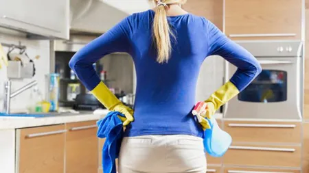 În ce zi este bine ca gospodinele să înceapă CURĂŢENIA DE PAŞTE. Mici trucuri pentru o curaţenie rapidă şi de succes