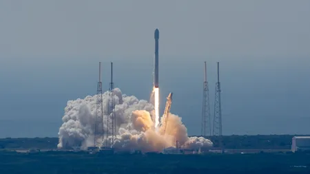 Primul zbor SpaceX care va transporta astronauţi către ISS, programat pentru iunie 2019