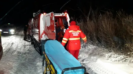 O gravidă din Iaşi a născut într-un automobil de transport victime multiple