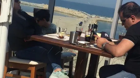 Familia Huidu e modernă: a petrecut weekendul de Paşte pe malul mării, cu fructe de mare în loc de miel FOTO
