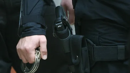 Jandarmeria Română se înarmează cu 28 de mii de pistoale de ultimă generaţie